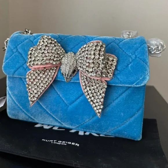 Kurt Geiger Blue Velvet Bag with Crystal Bow Rare Nwt & Dustcover - Picture 4 of 16